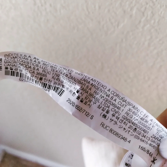 Zara Woman Frayed Edge Zip Front Ivory Tweed coat, size Small - Picture 10 of 10